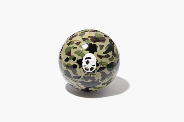 a-bathing-ape-soccer-2014-collection-01